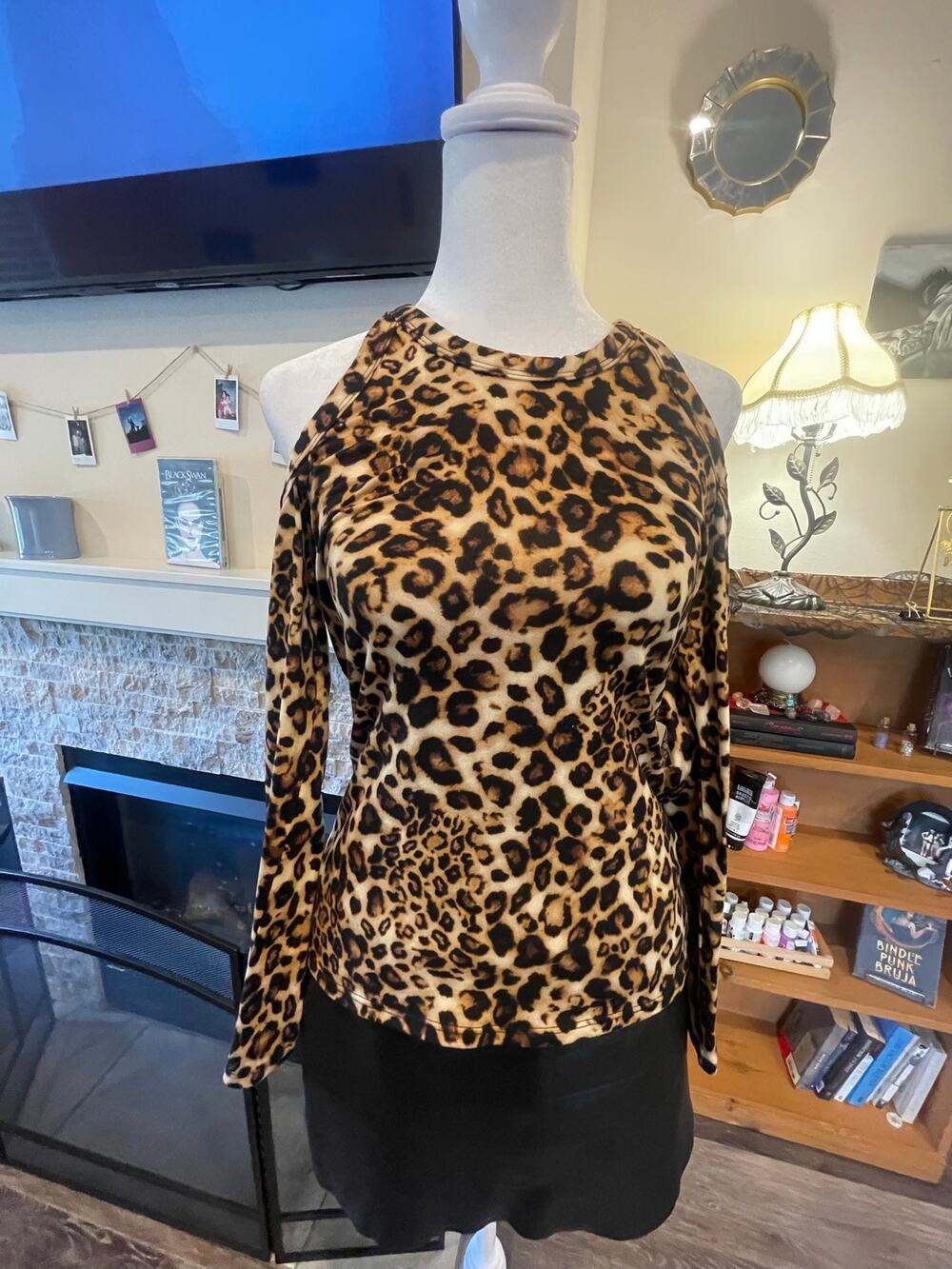 venus cheetah long sleeve cut out top